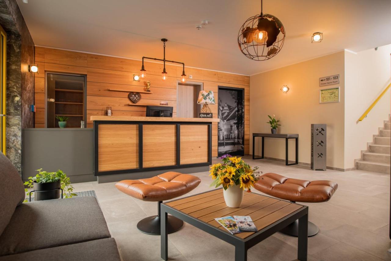 Elly Hostel Фрайберг Екстериор снимка